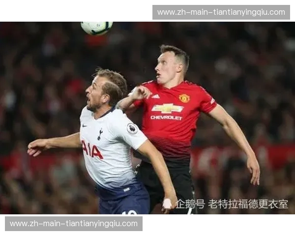 老特拉福德的红与白:曼联vs伯恩利,一场关于荣耀与坚韧的记忆